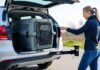 Sådan vælger du det bedste hundebur til bilen og sammenligner anhængertræk pris